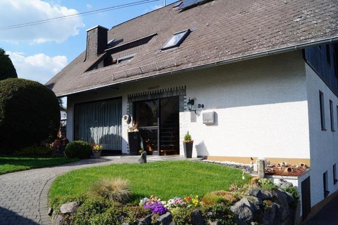 Ferienwohnung Traumpfadblick Rhens Exterior foto
